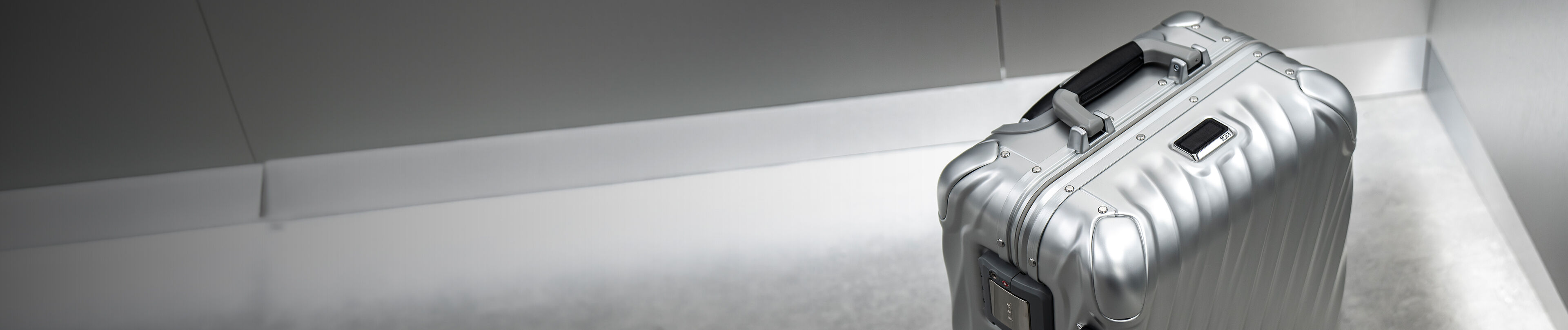 banner-desktop-luggage