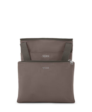 Voyageur Medium Tote Just In Case&reg;