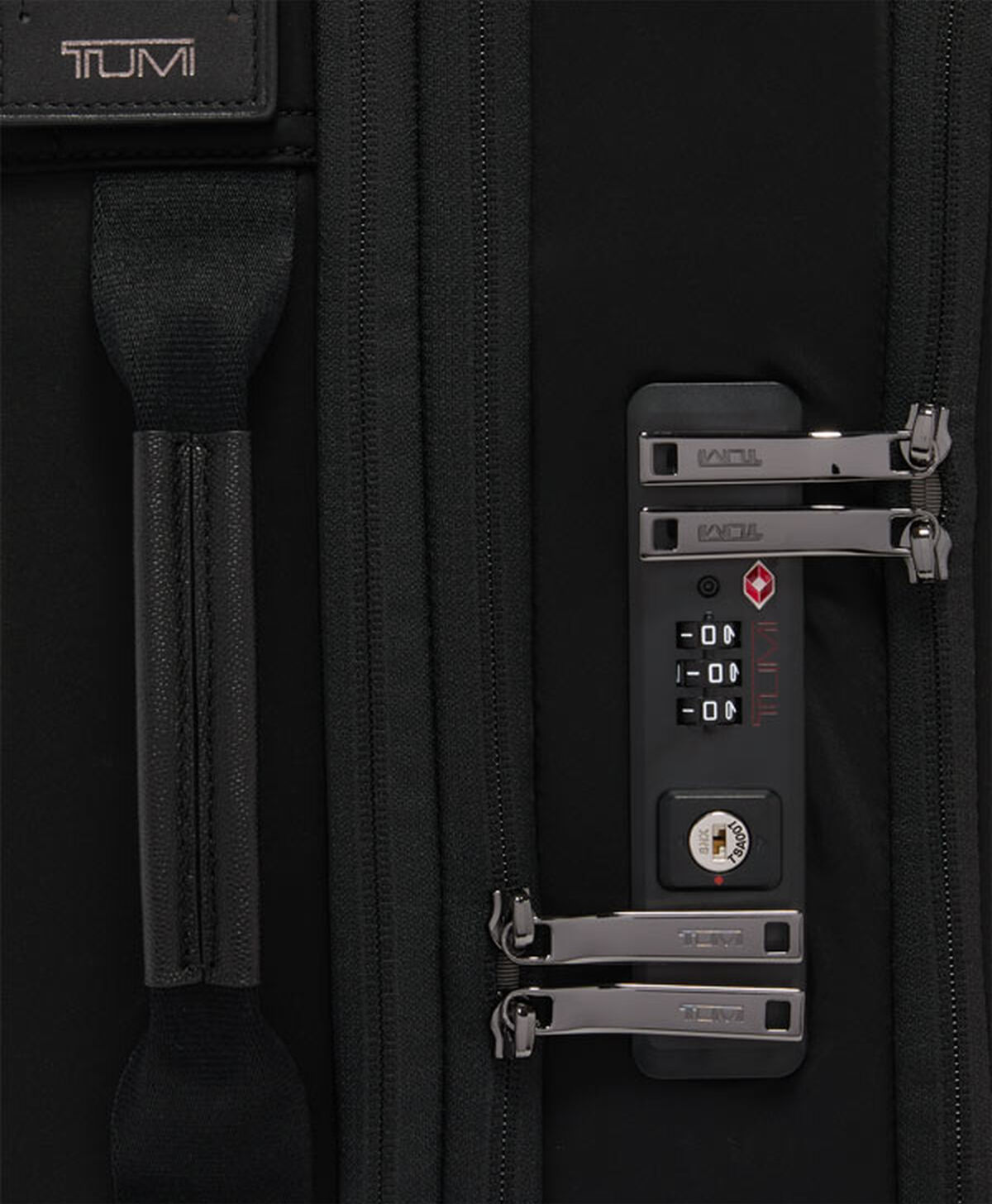 TUMI Leger Bagaglio a mano espandibile International