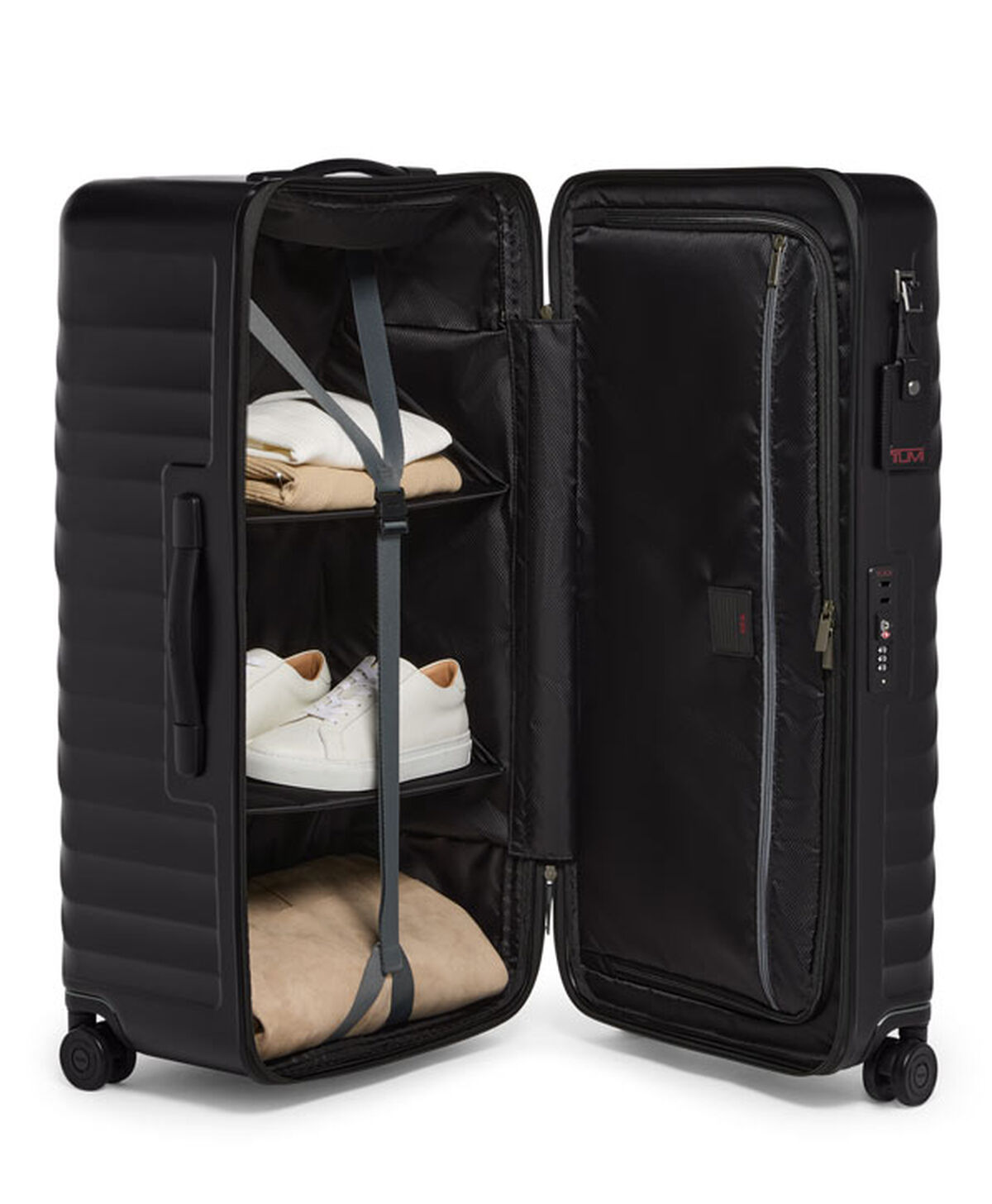 TUMI Trunk