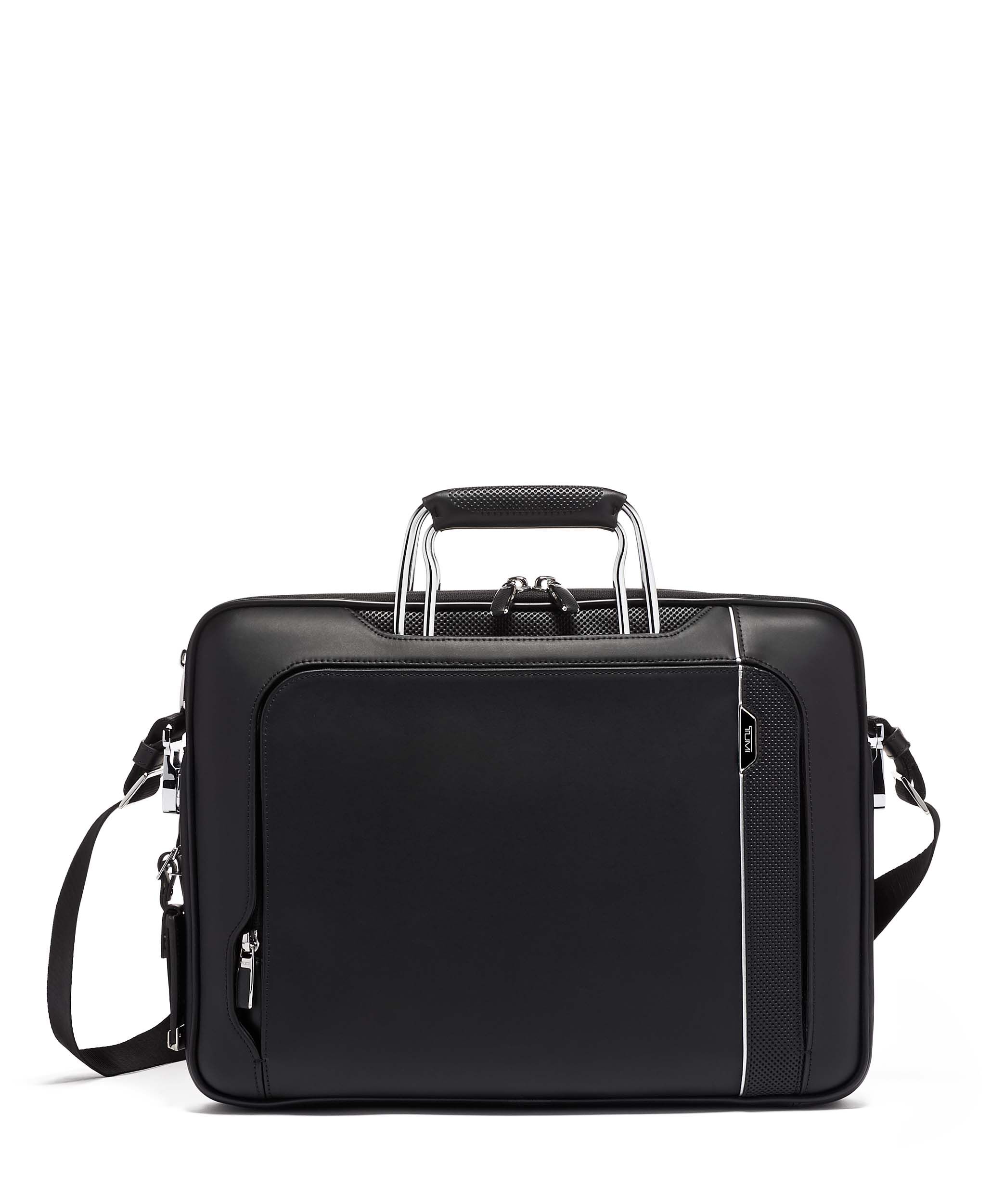 Tumi arrive collection 2025