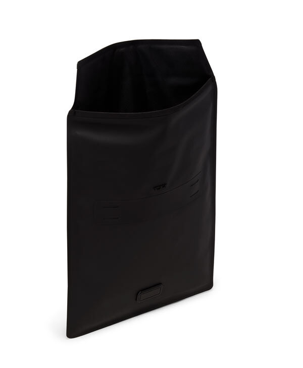 Tumi magnetic laptop sleeve cheap