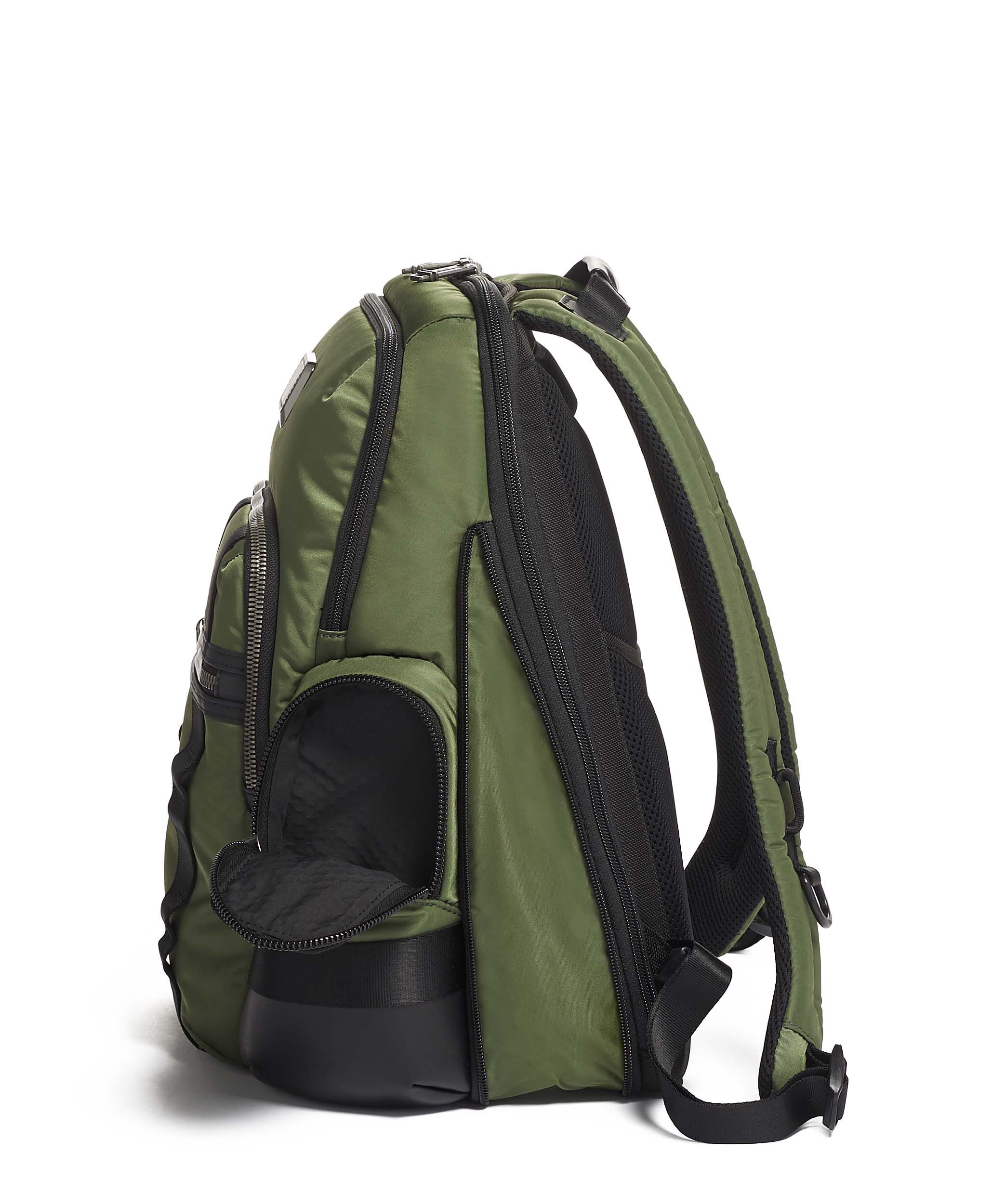 nathan hiking backpack