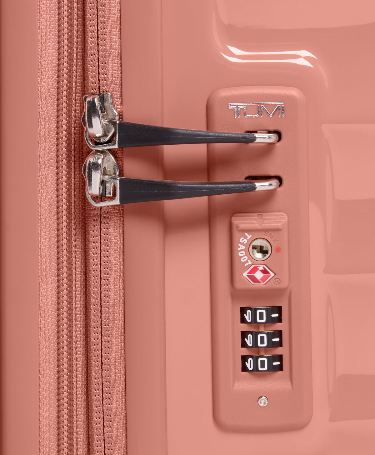 TUMI Continental Expandable Carry-On 55 cm