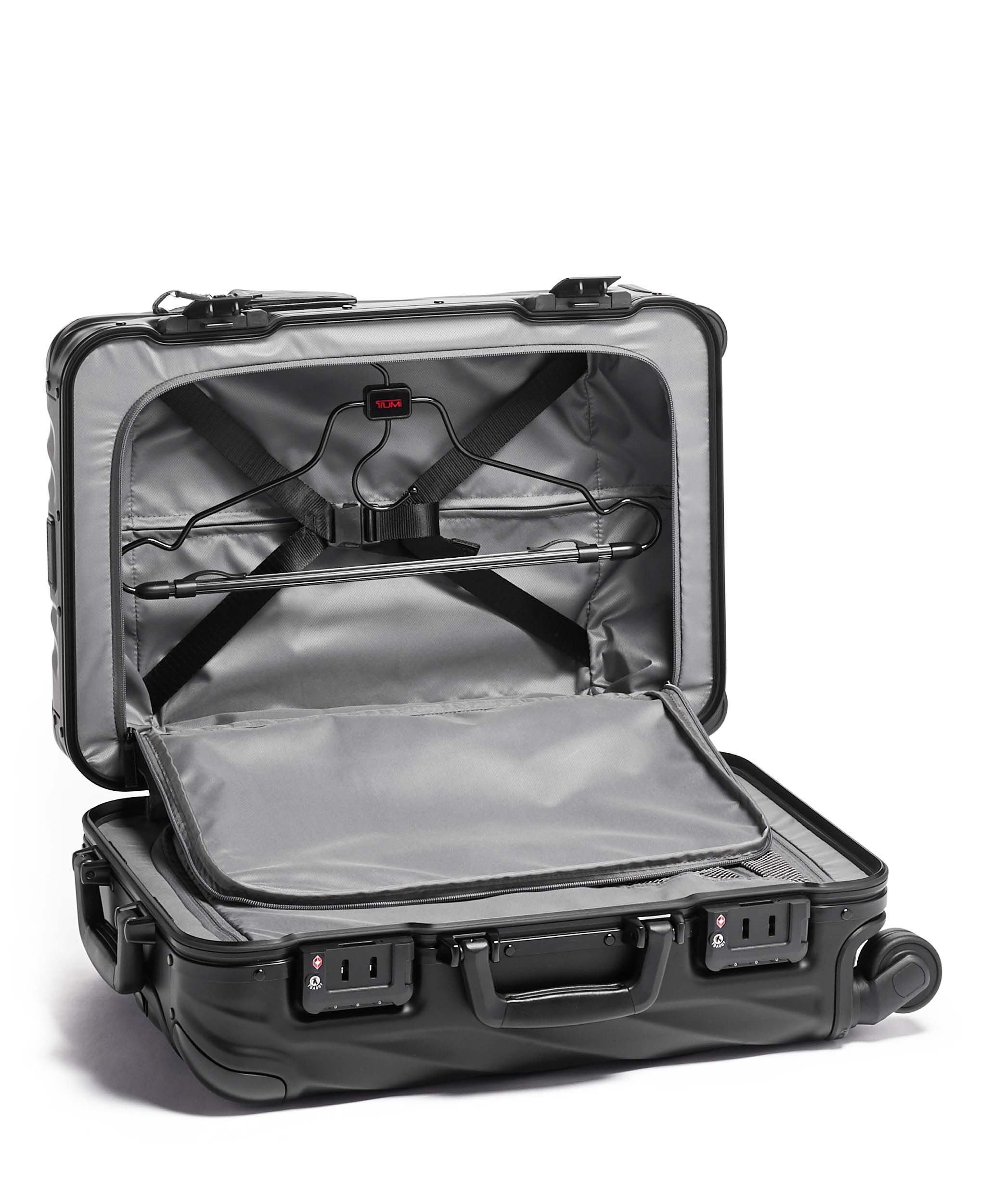 19 Degree Aluminium International Carry On 56 cm TUMI