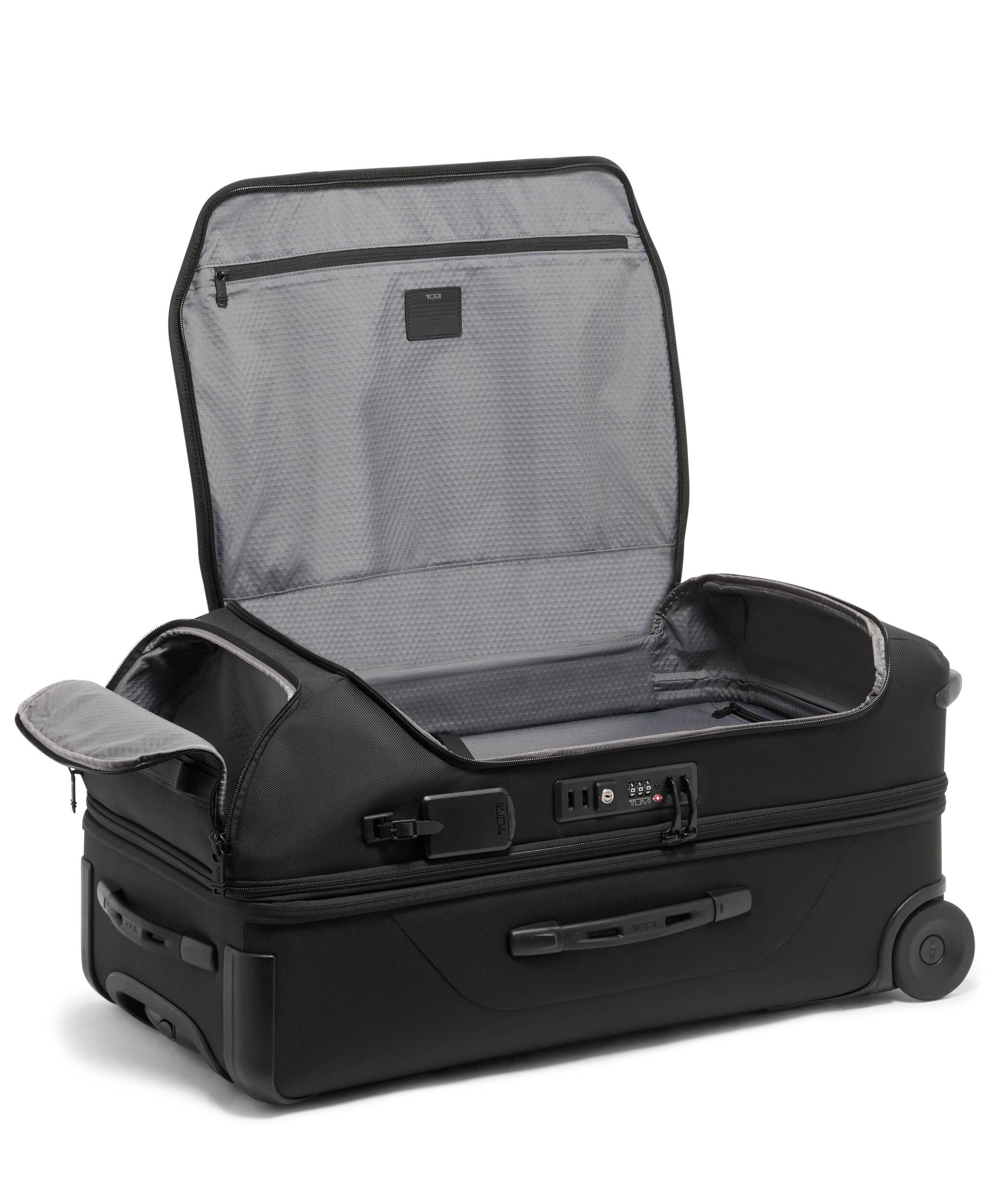 Alpha Bravo Expandable Wheeled Duffel 71 cm TUMI Switzerland