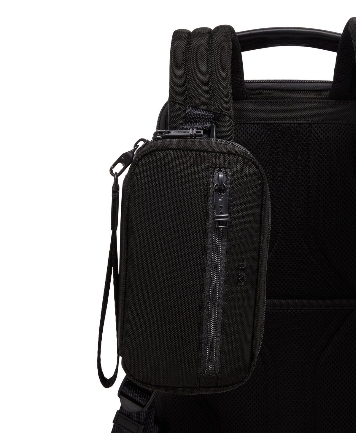 TRAVEL ACCESSORY Zip-Around Case