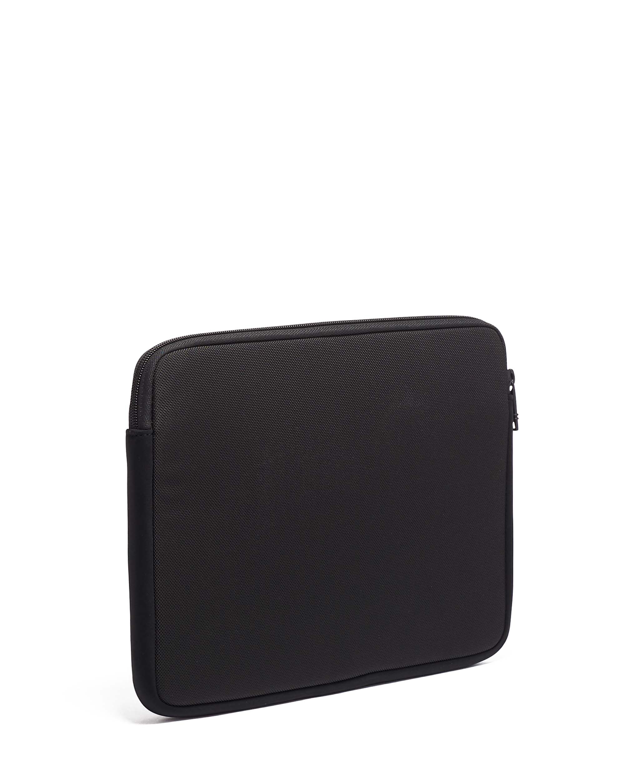 Tumi computer sleeve clearance