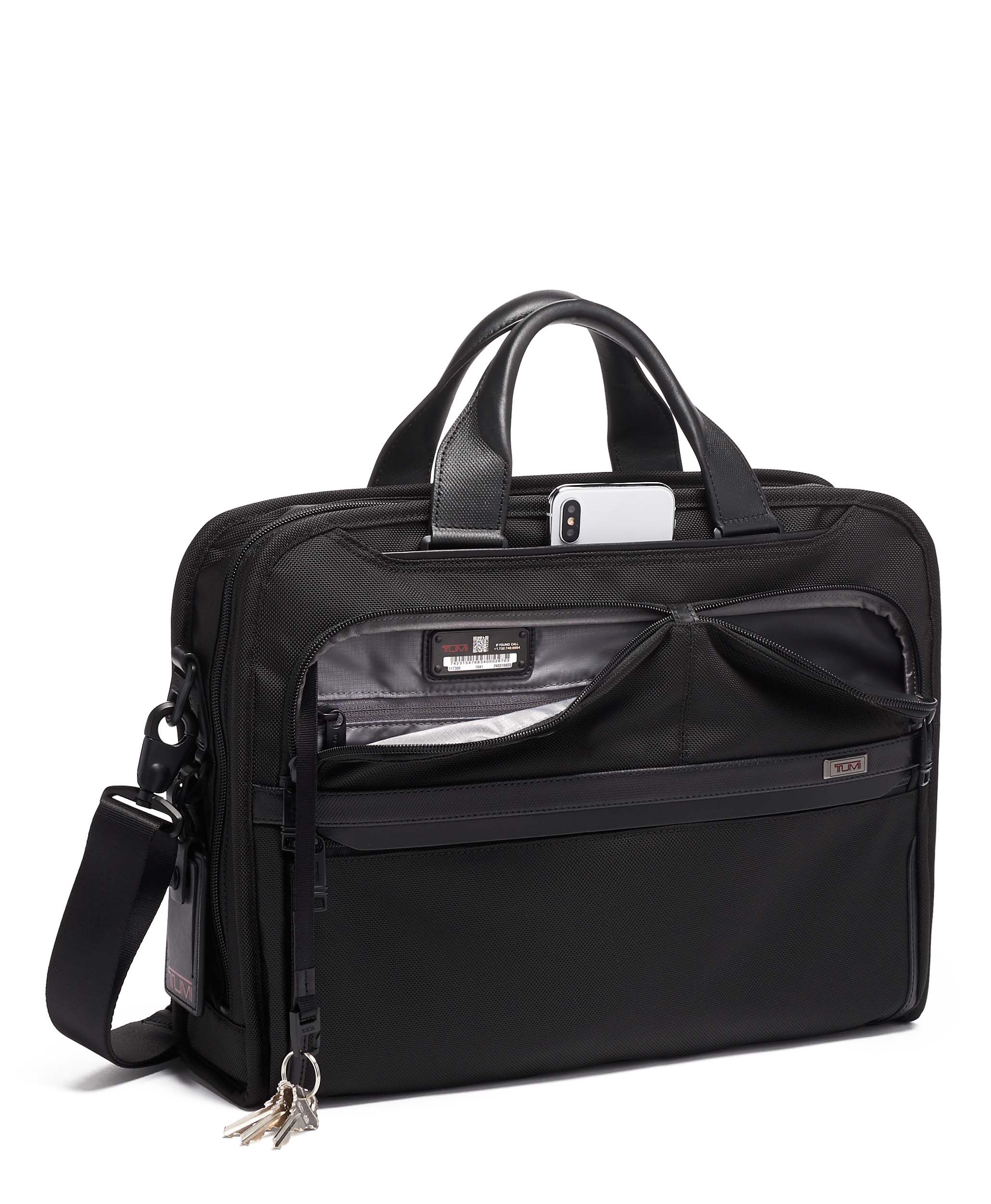 tumi alpha 2 triple compartment brief