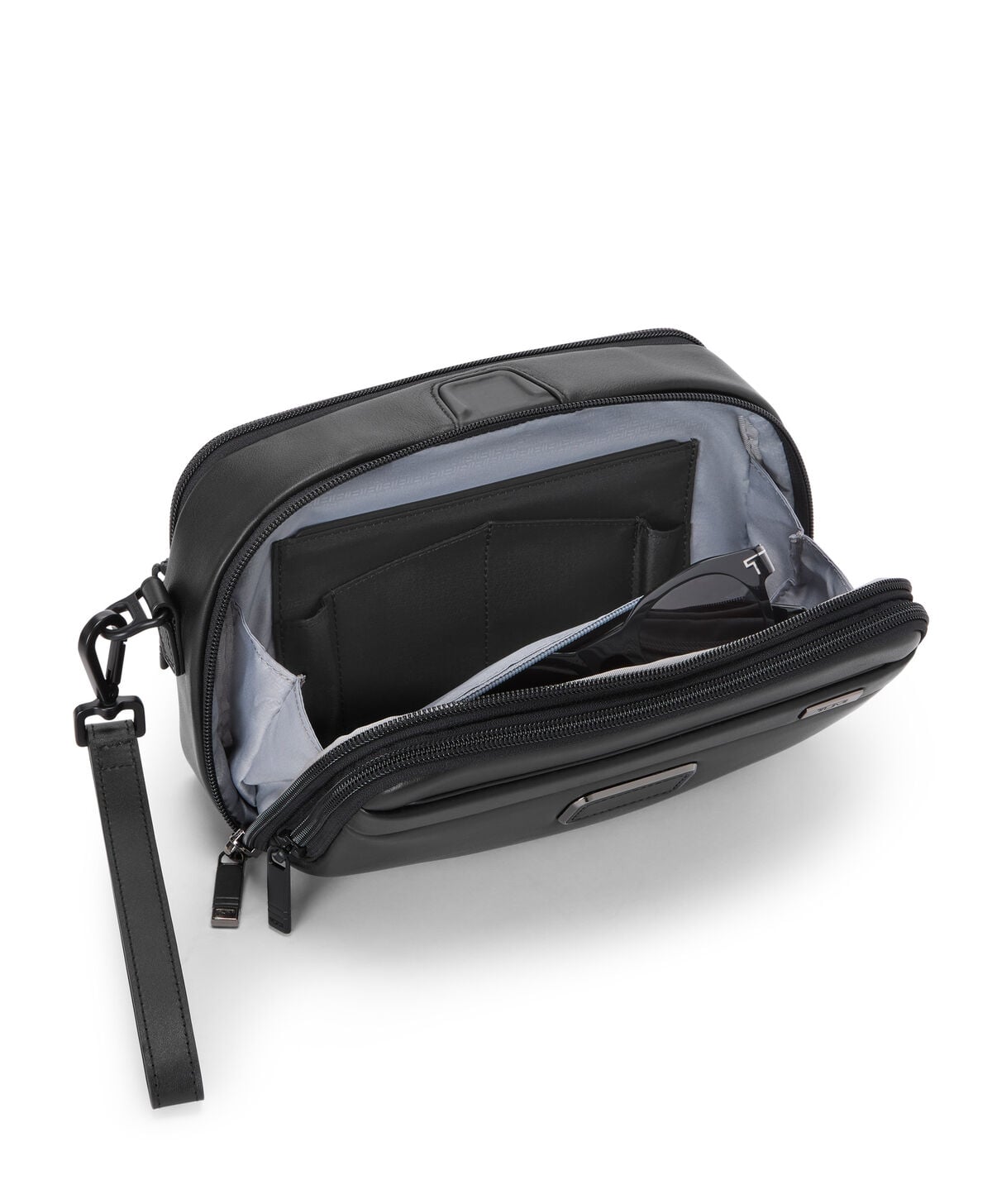 Alpha Pochette